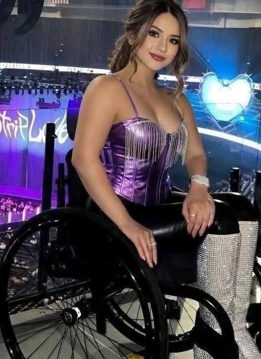 I am a young woman with a disability, and today I gathered the courage to ask a simple question: “Can you accept a ‘hello’?” If so, please leave